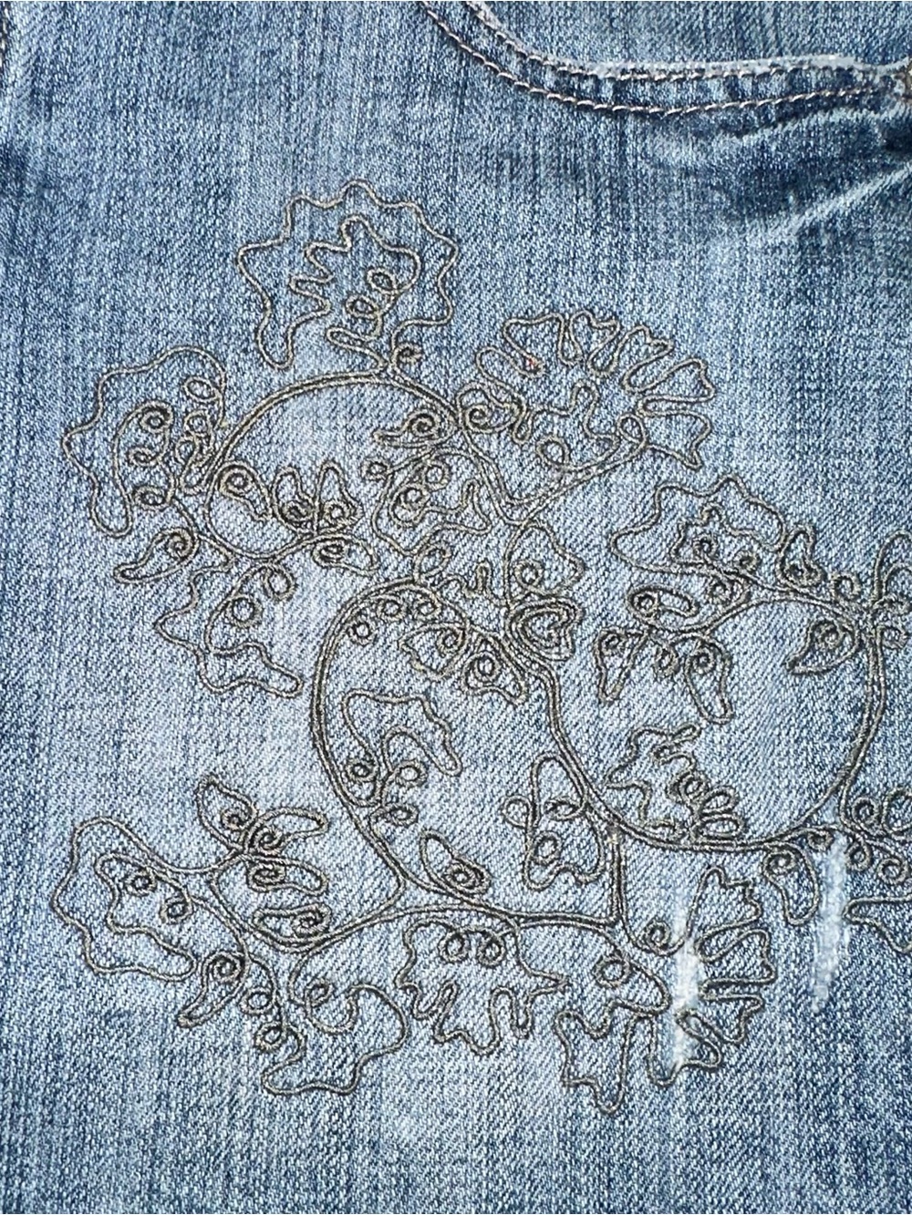 Y2K Embroidered Distressed Denim Mini Skirt - Picture 6 of 9